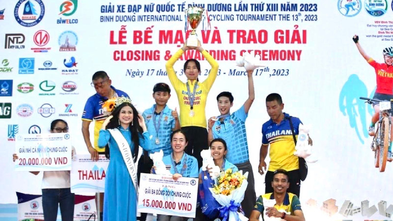 ชนิภรณ์ นักปั่นสาวไทย ผงาดคว้าแชมป์ จักรยานทางไกล “บีวาเซ คัพ 2023” ที่เวียดนาม