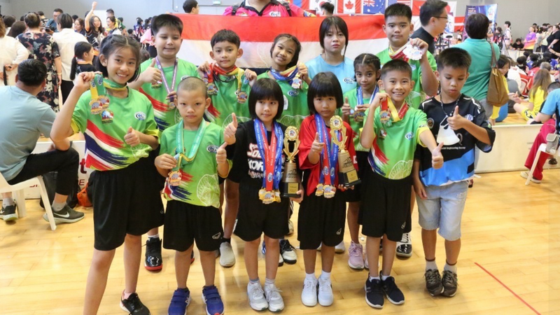 เด็กไทยสุดเจ๋ง คว้าแชมป์โลกกีฬาสแต็ค 5 รายการ ที่สิงคโปร์