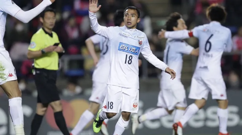 ความคิดเห็นแฟนบอลญี่ปุ่นหลังซับโปโรซื้อขาดชนาธิป สรงกระสินธ์