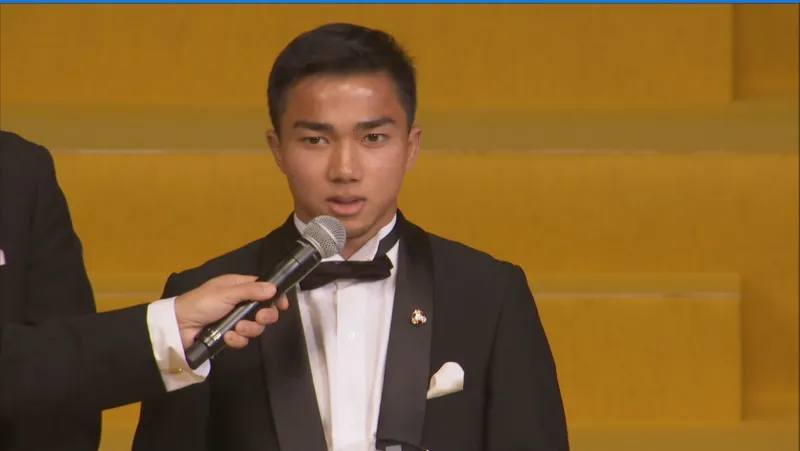 คอมเมนต์แฟนบอลญี่ปุ่นหลังชนาธิปคว้ารางวัล 11 ผู้เล่นยอดเยี่ยมเจลีก 2018