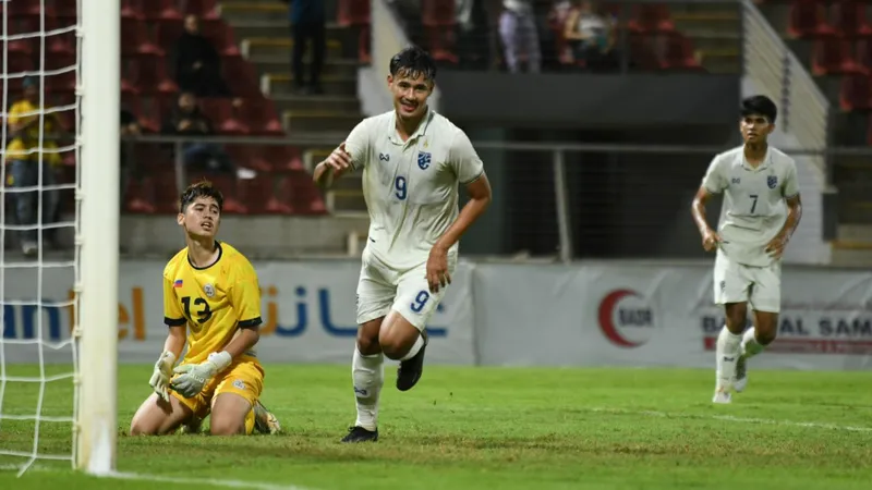 ทีมชาติไทย U20 แซงชนะ ฟิลิปปินส์ ท้ายเกม 3-2 ศึก AFC U20