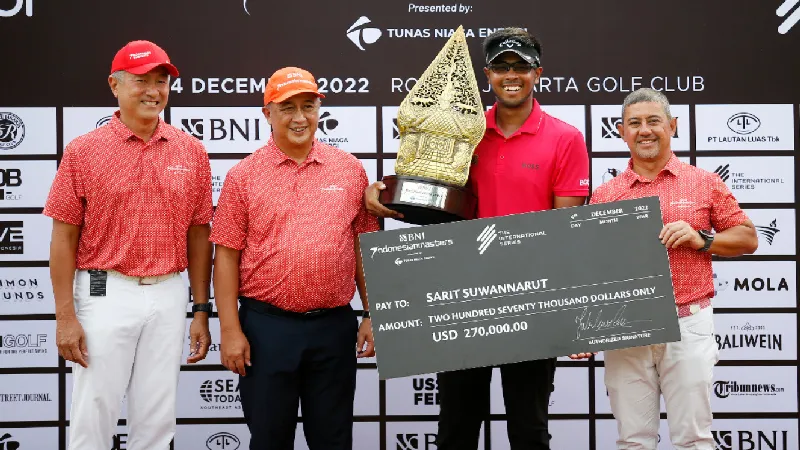 สาริศ สุวรรณรัตน์ คว้าแชมป์เอเชียน ทัวร์ รายการแรกในอาชีพ
