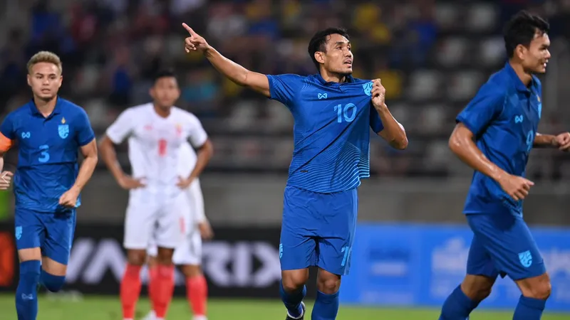 ทีมชาติไทยชนะเมียนมา 6-0 ศึกฟุตบอลนัดอุ่นเครื่องเอแมตช์