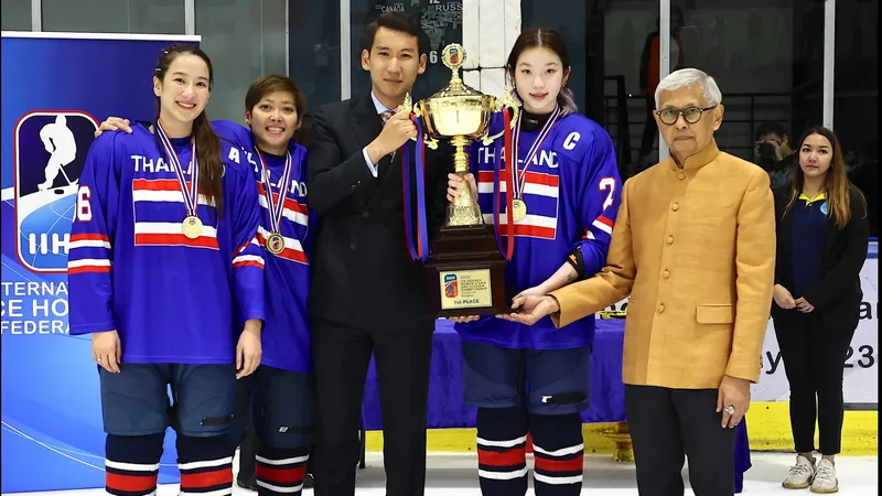 ทีมไอซ์ฮอกกี้สาวไทย ผงาดคว้าแชมป์ฮอกกี้น้ำแข็งหญิงเอเชียและโอเชียเนีย 2023
