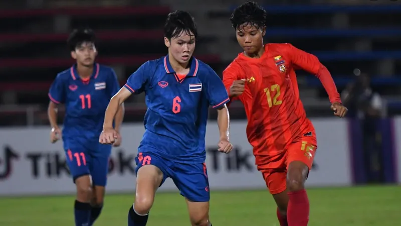 ชบาแก้วนำ 2-0 ถูกเมียนมารัวแซง 4-2 ต้องชิงที่ 3 กับกัมพูชา ฟุตบอลหญิงซีเกมส์