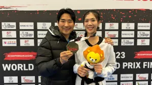 น้องเทนนิสเอาชนะคู่ปรับจากสเปน 2-0 ยก คว้าแชมป์เวิลด์กรังด์ปรีซ์ ที่แมนเชสเตอร์ 